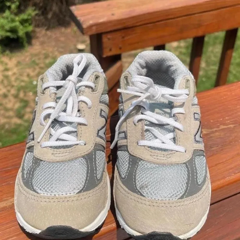 New balance 990 Toddler 10 Grey and White Trainers